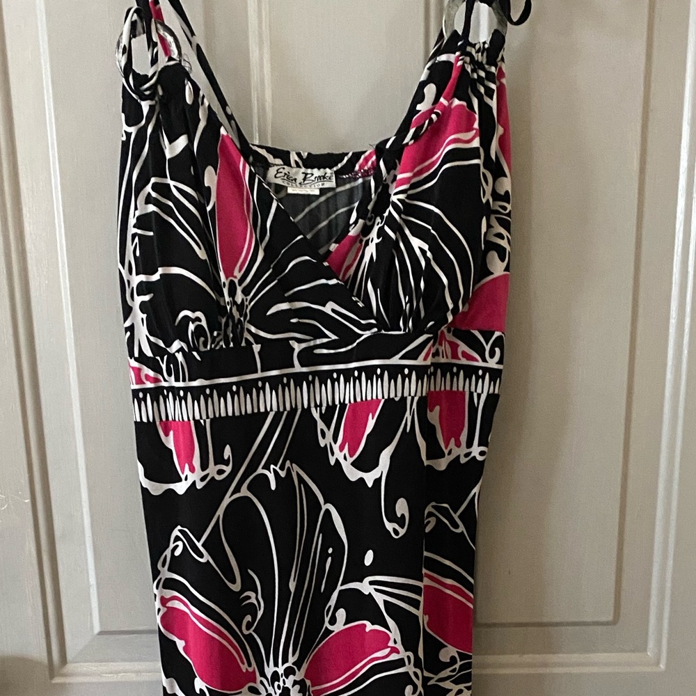 Long spaghetti strap summer dress